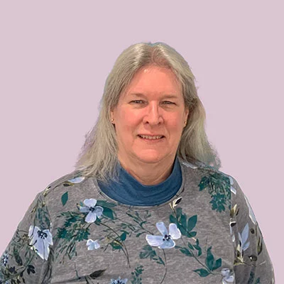 Linda-Russ—Worship-_-Musicv2